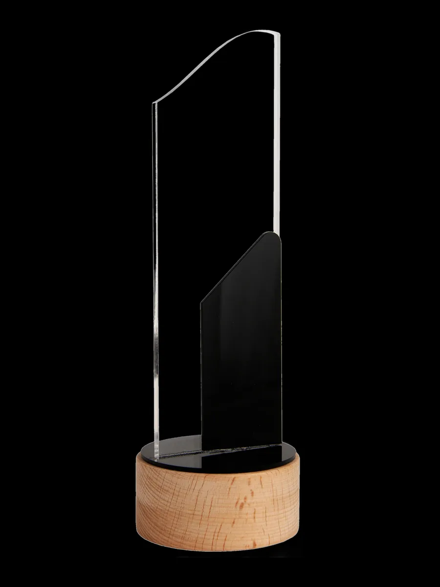 Trofeo Metacrilato Corte Recto LED